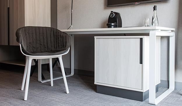 Solace Hotel Σαντιάγκο Εξωτερικό φωτογραφία A kitchen in a serviced apartment