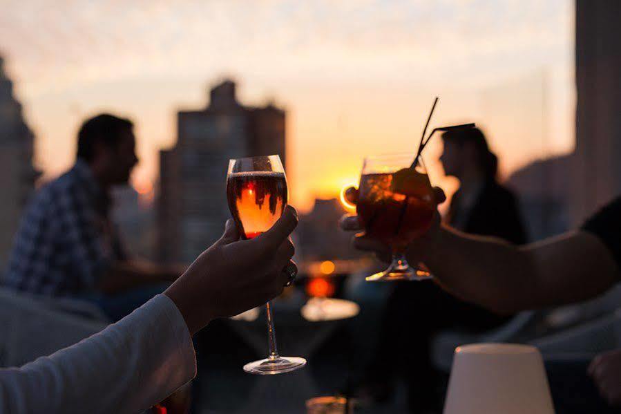 Solace Hotel Σαντιάγκο Εξωτερικό φωτογραφία Rooftop bar in New York City