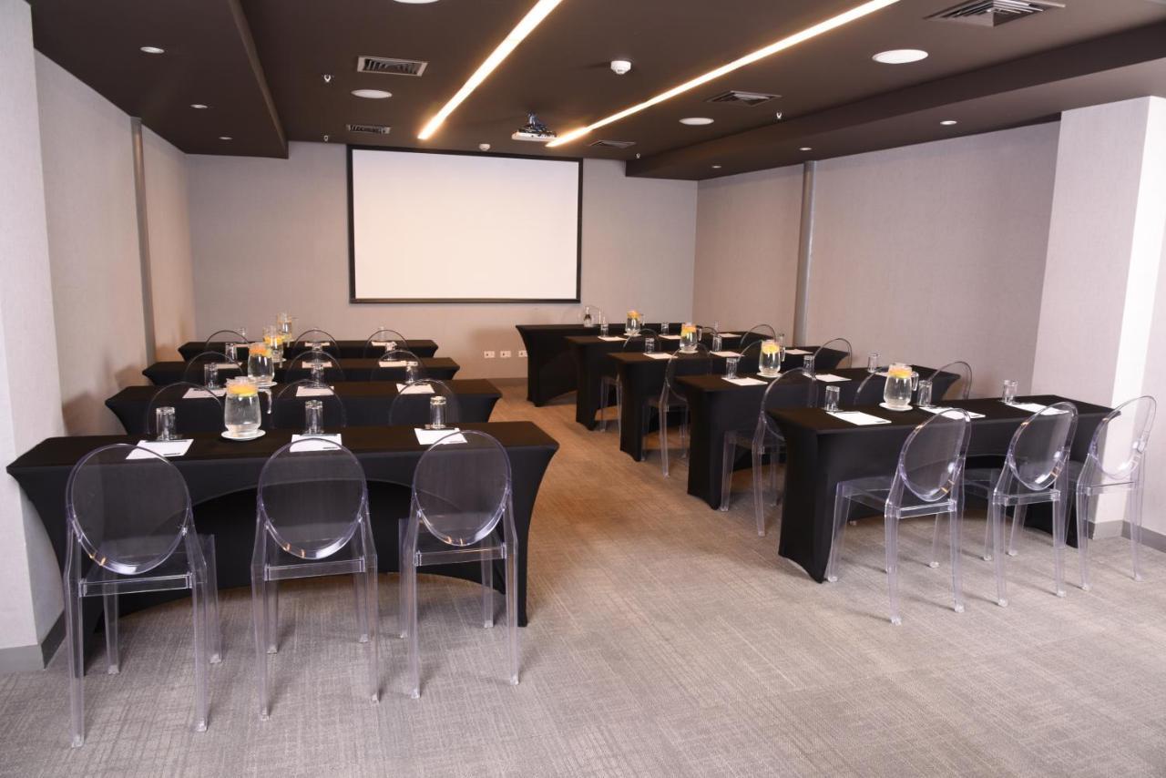 Solace Hotel Σαντιάγκο Εξωτερικό φωτογραφία Meeting room