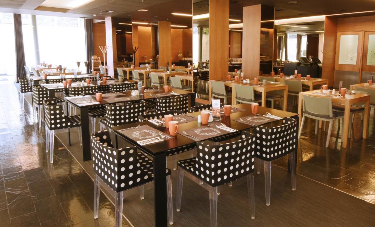 Solace Hotel Σαντιάγκο Εξωτερικό φωτογραφία Restaurant